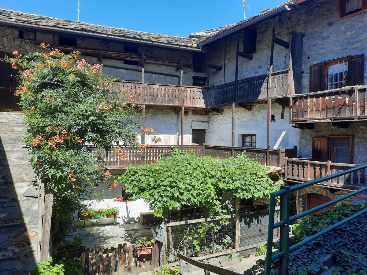 Il Battito Villa Saint-Vincent Dış mekan fotoğraf